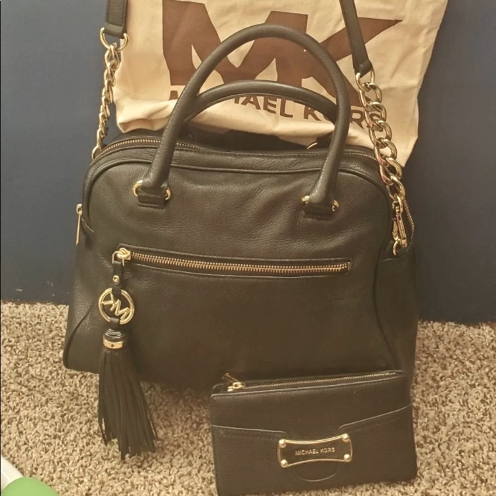 Michael Kors purse and wallet